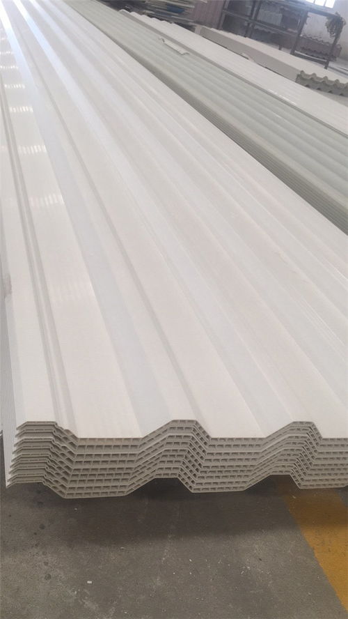 虹鑫建材 咸陽APVC復(fù)合瓦與木材的完美結(jié)合